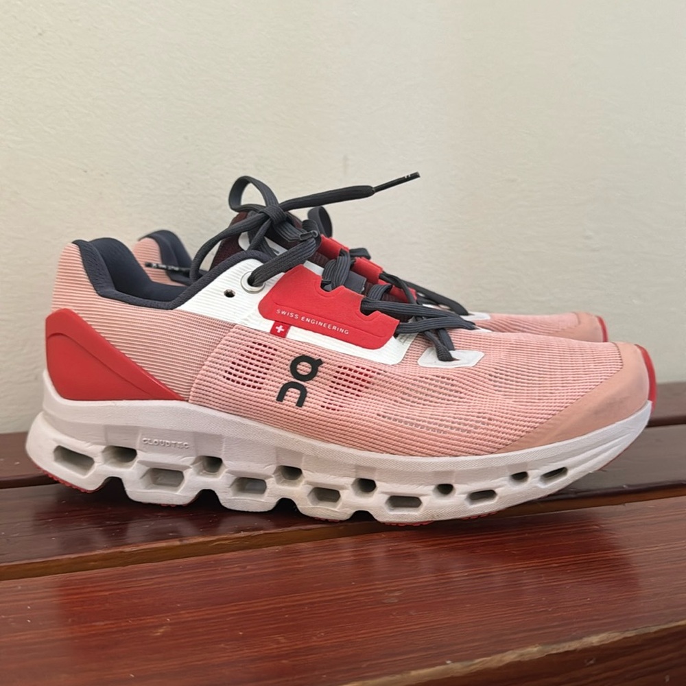 On Running CloudStratus